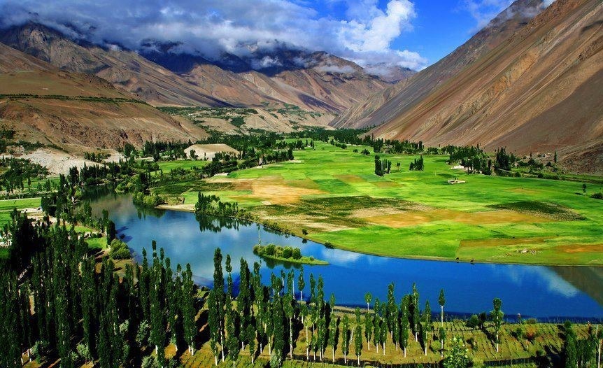 Phandar Valley